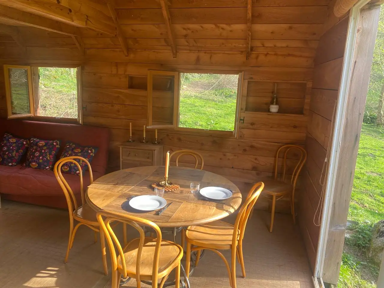 Cuisine équipée vue jardin